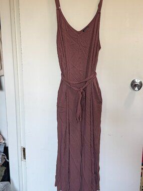 Torrid Jumpmsuit, Size 2 (18-20), Mauve/Purple, Cropped Wide Leg